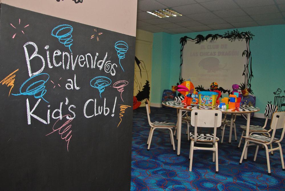 Howard Johnson Plaza Resort & Casino Mayorazgo Paraná Eksteriør bilde A children's club at a hotel